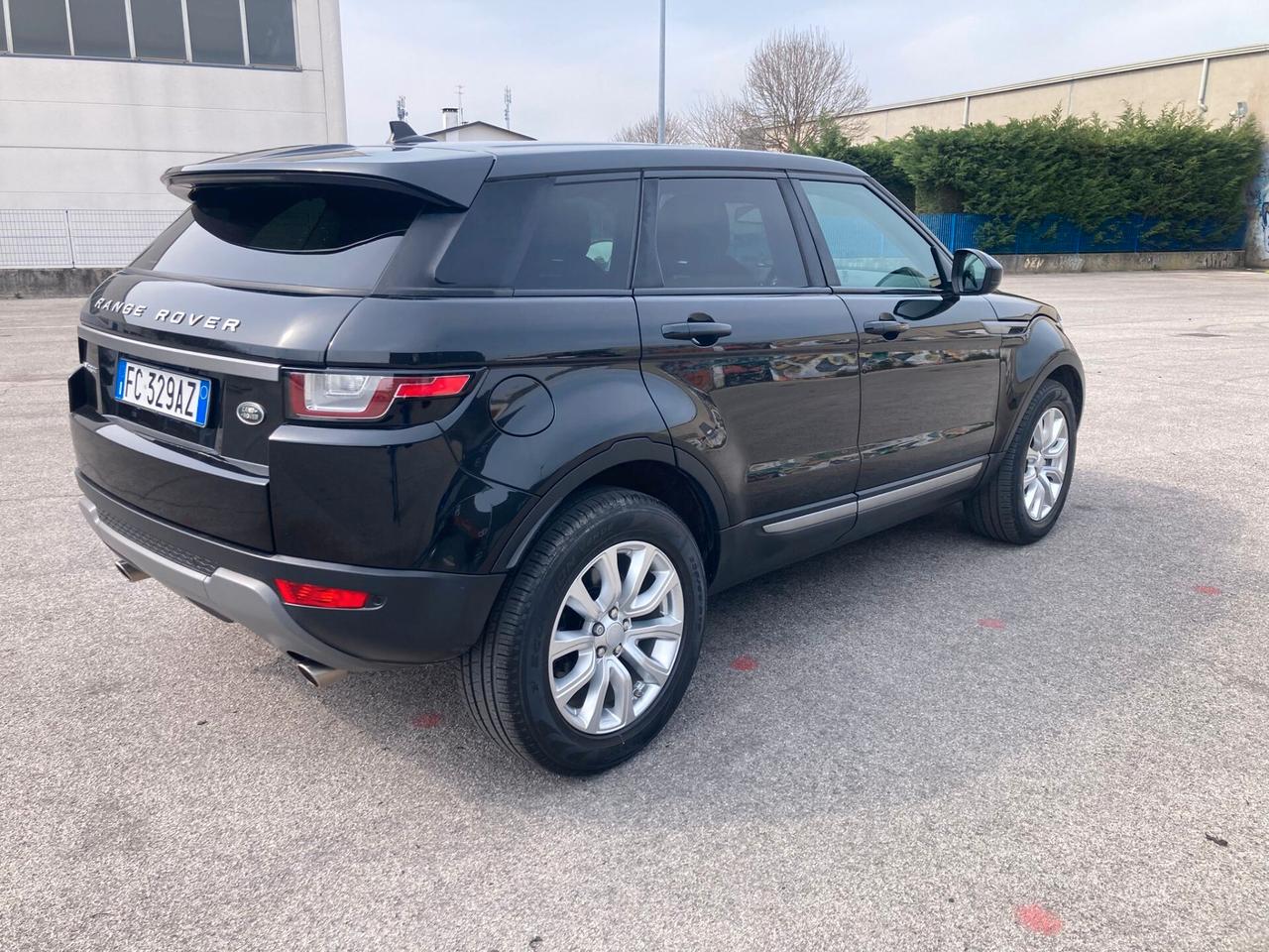 Land Rover Range Evoque 2.0 TD4 150 CV 5p. SE Dynamic