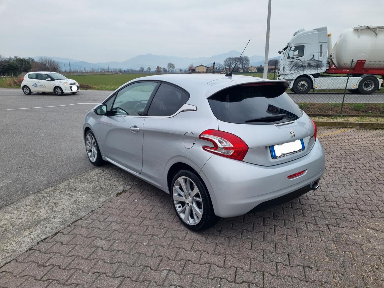 Peugeot 208 1.6 VTi 120 CV 3 porte, Garanzia, 2013