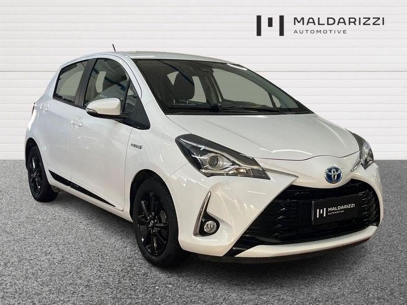 Toyota Yaris III 2017 5p 1.5h Active