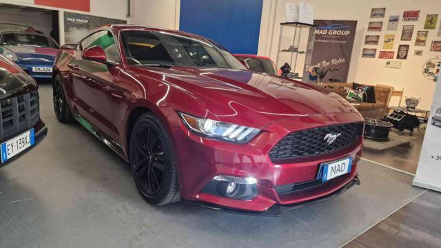 FORD Mustang Fastback 2.3 EcoBoost KIT ESTETICO+SCARICHI FORD!!