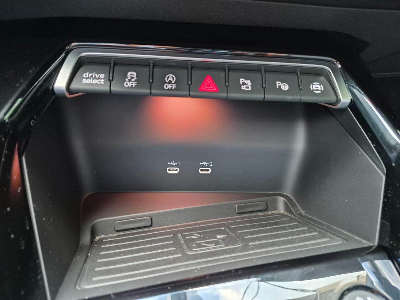 Audi A3 SPORTBACK TETTO APRIBILE TORQUE SPLITTER MARMITTE SPORT CARBONIO MATRIX SEDILI ELETTRICI CON MEMORIE
