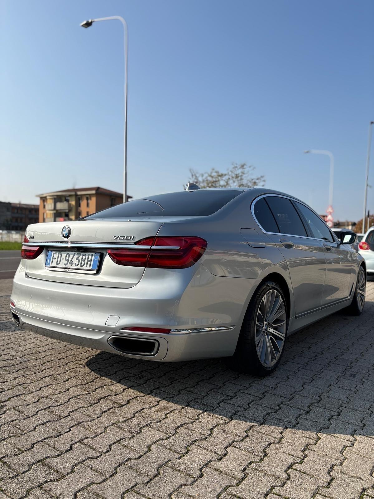 Bmw 750 750i xDrive Eccelsa