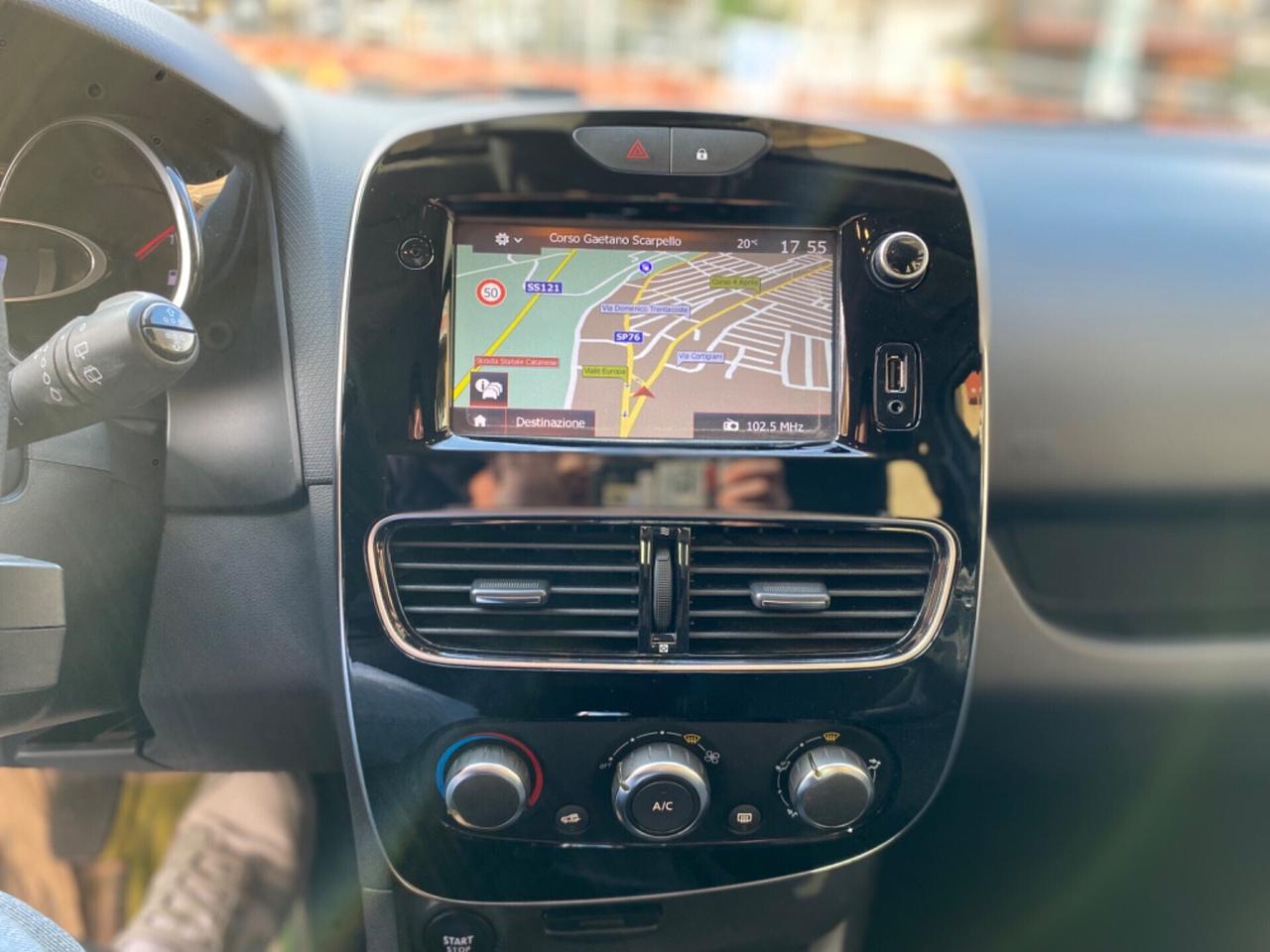 Renault Clio dCi 75 CV 5 porte Moschino - 2019