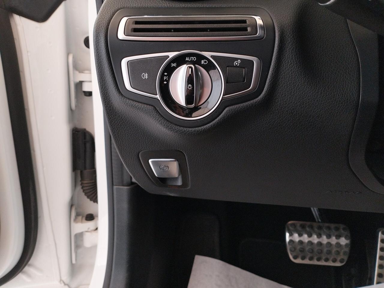 Mercedes-benz C 220 d Coupé Premium auto