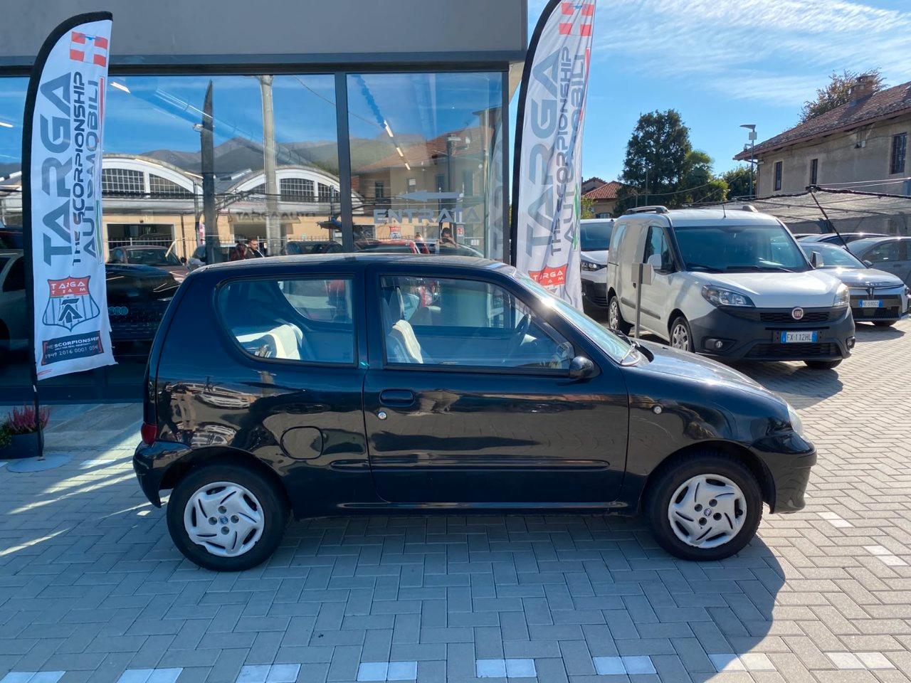 Fiat 600 1.1 Active (class)