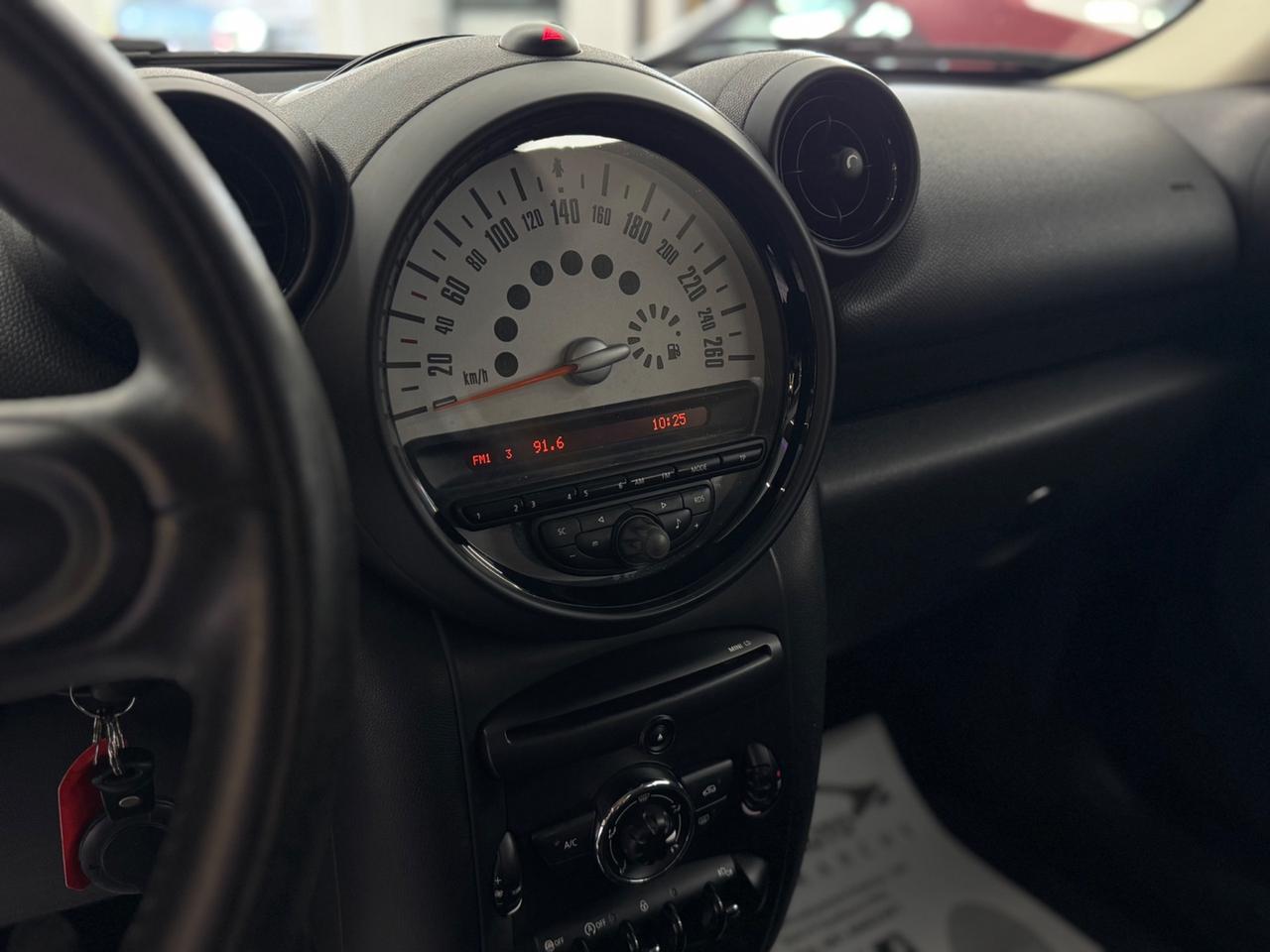 Mini Cooper Countryman 1.6 One D Full Optional