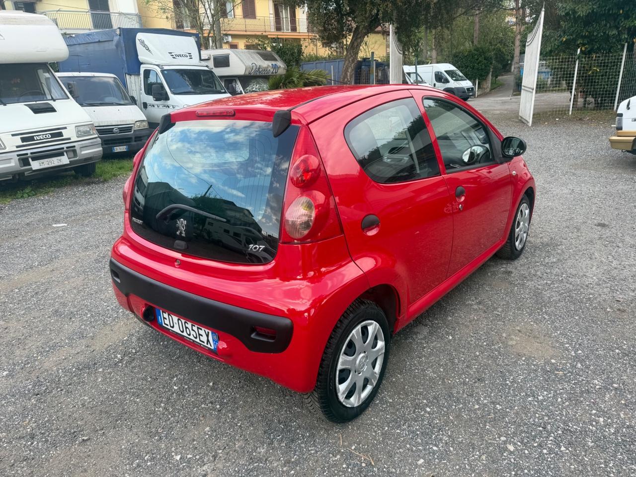 Peugeot 107 1.0 68CV 5p. Plaisir