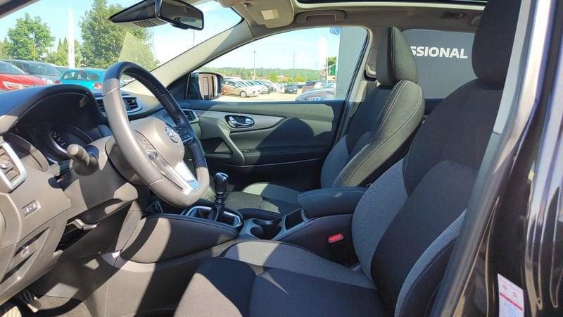 Nissan Qashqai 1.5 dCi N-Connecta