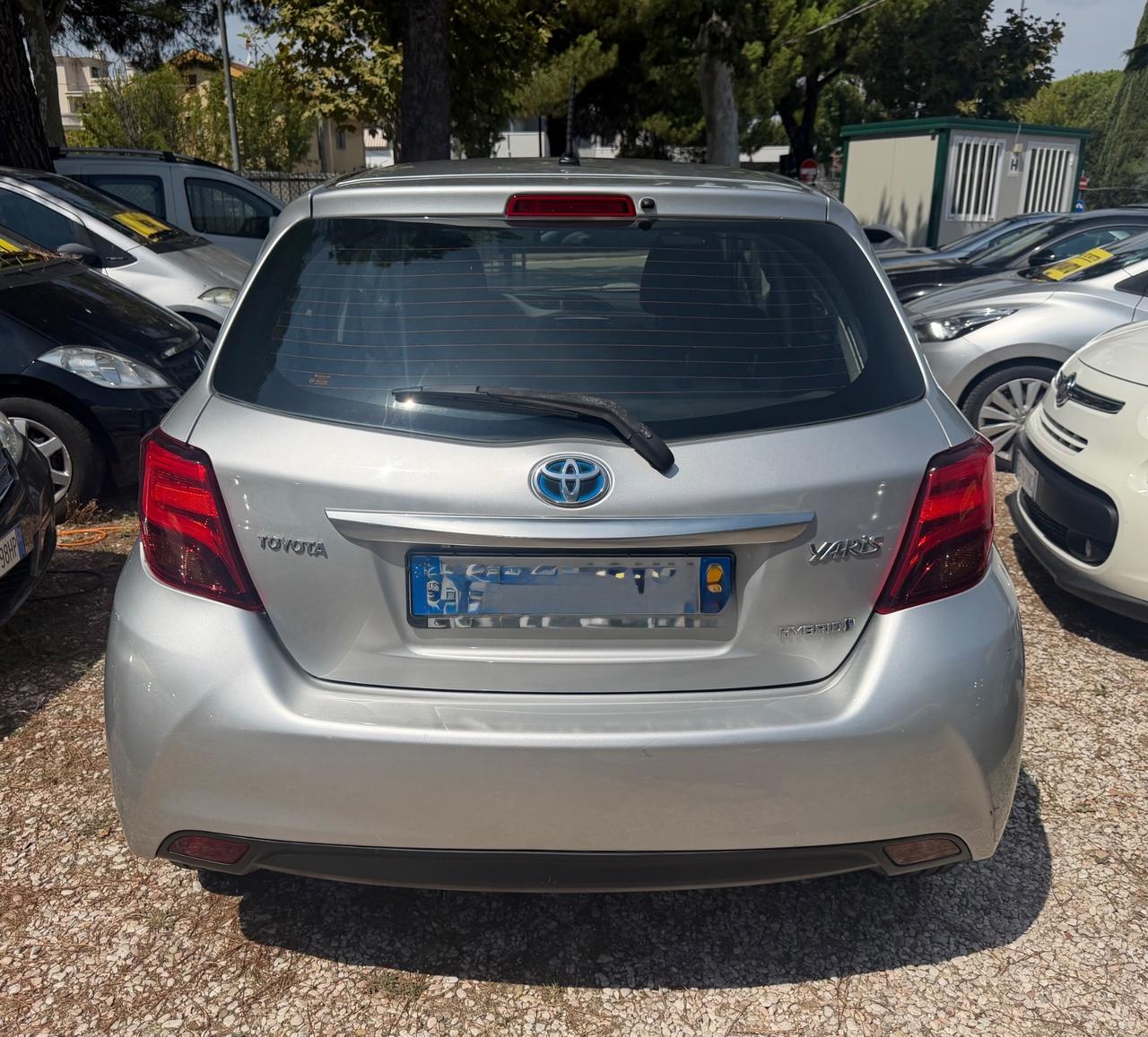 Toyota Yaris 1.5 Hybrid 5 porte Cool
