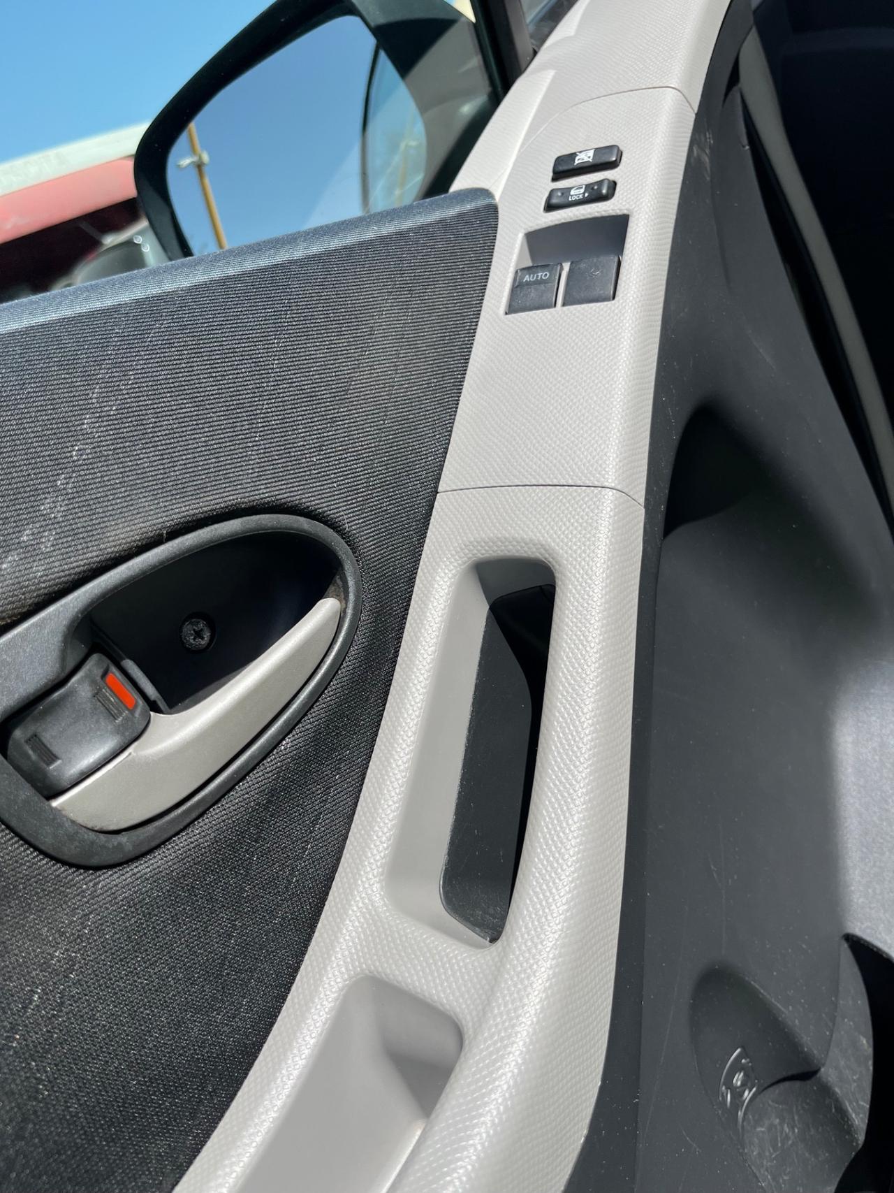 Toyota Yaris 1.4 D-4D 5 porte Navi