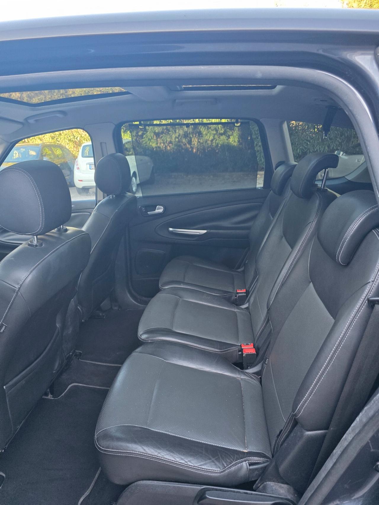 Ford S-Max Titanium 7 posti