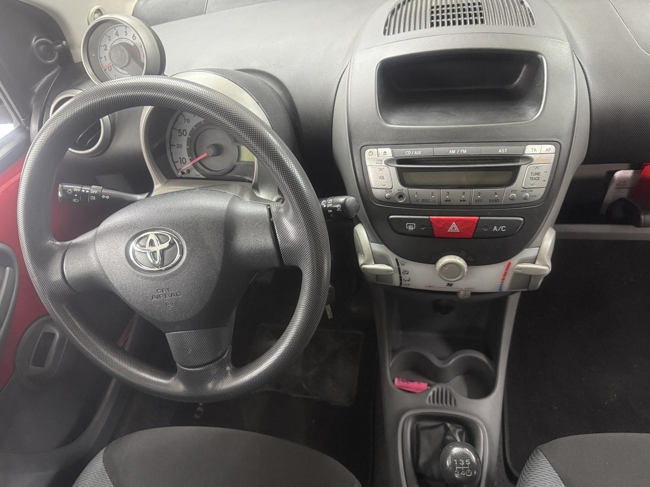 Toyota Aygo 1.0 12V VVT-i 5 porte