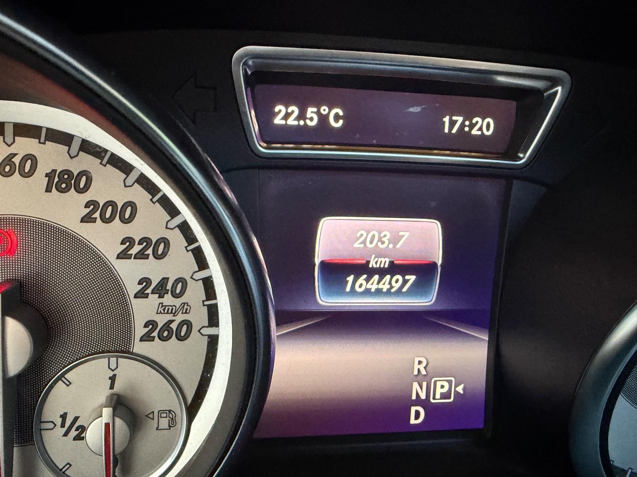 Mercedes-benz GLA 200 d Automatic 4Matic Premium