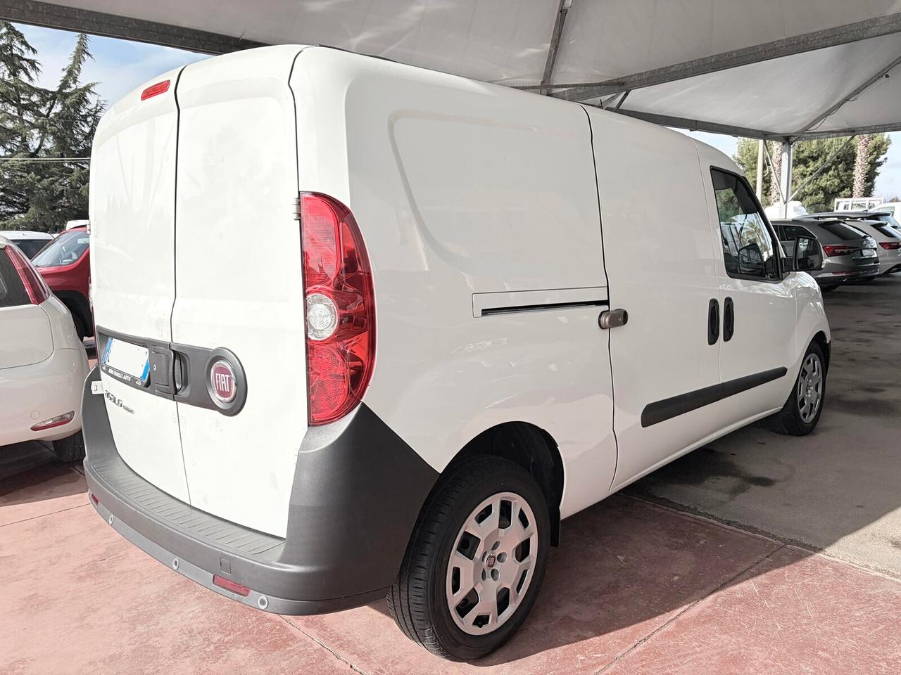 Fiat Doblo 1.6 MJT 105CV S&S MOTORE NUOVO 150 KM 3POSTI Cargo Maxi