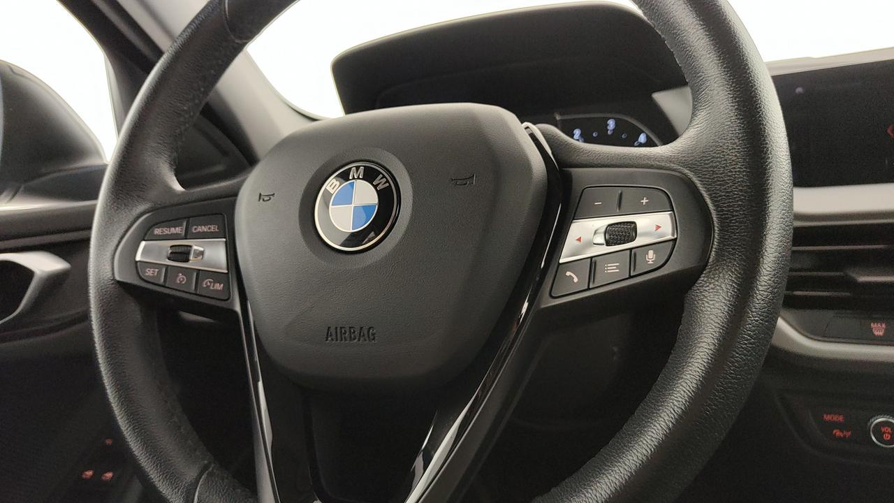 BMW Serie 1 F40 - 116d Advantage auto
