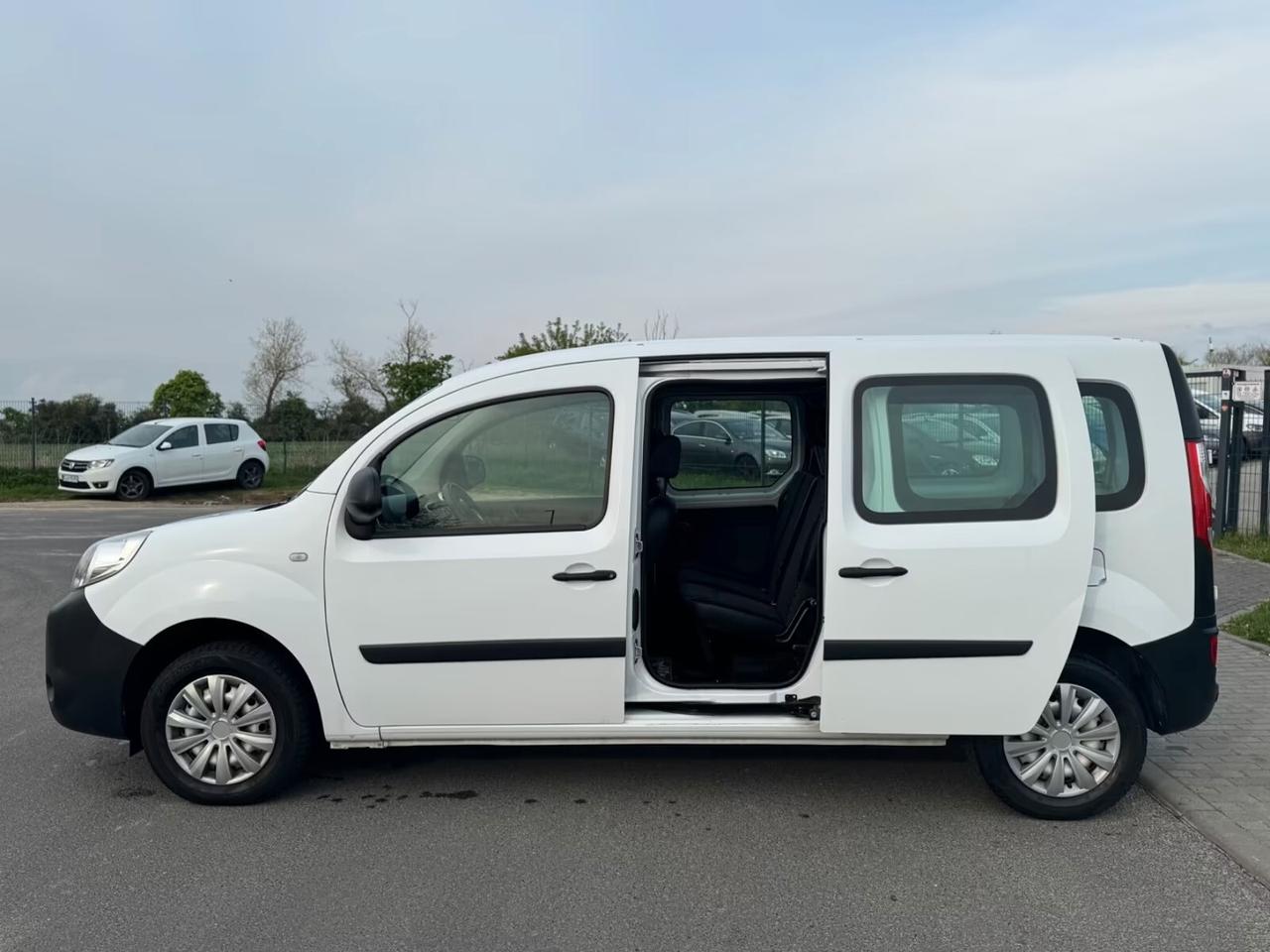 Renault Kangoo 1.5 dCi 90CV F.AP. S&S 4p. Express Maxi Combi Energy