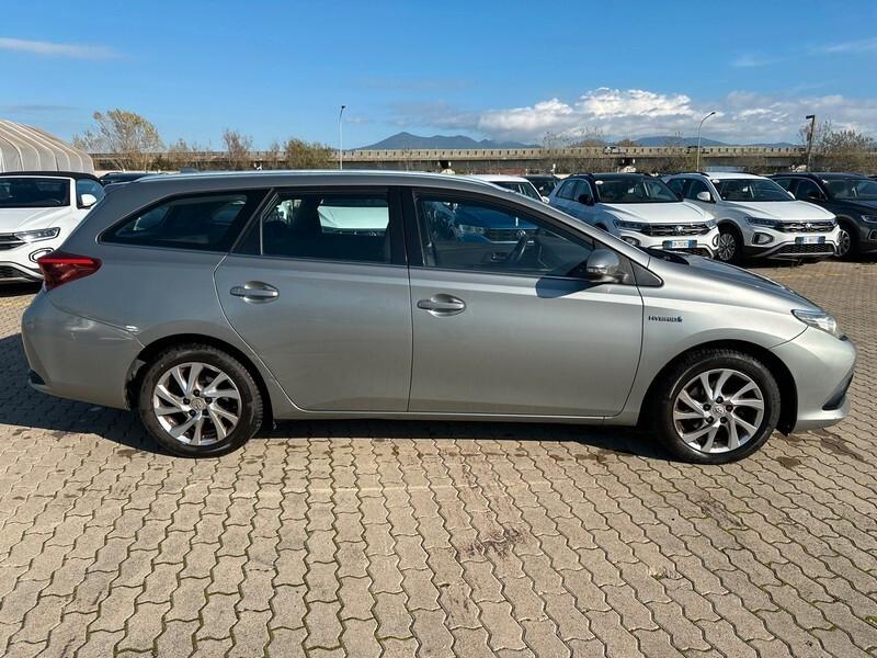 Toyota Auris Touring Sports 1.8 Hybrid Lounge