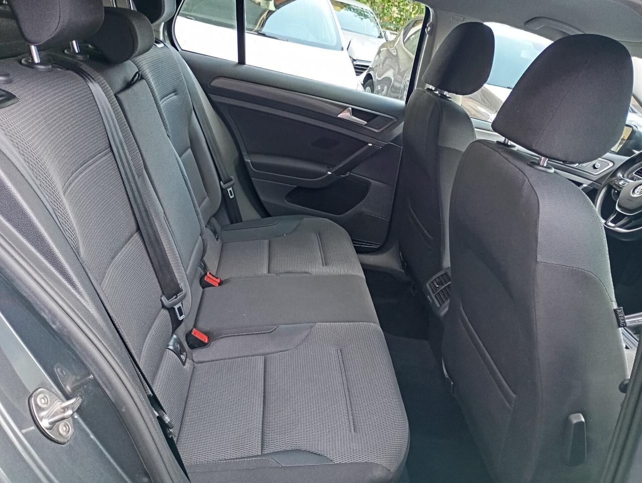 Volkswagen Golf 5P 1.6 TDI 115CV Business BMT