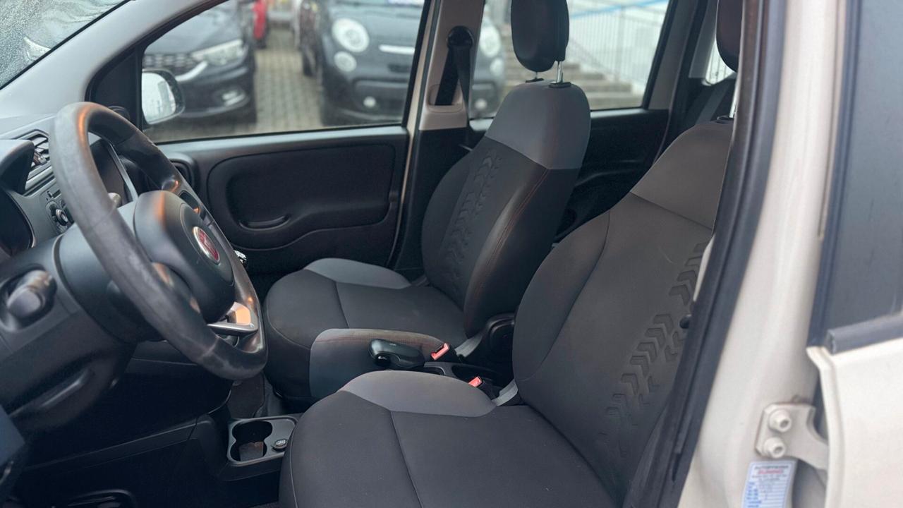 Fiat Panda 0.9 B/METANO 2017 NEOP.