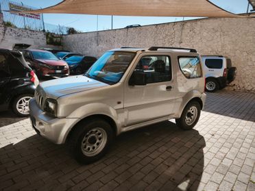 Suzuki Jimny 1.3i 16V cat JX