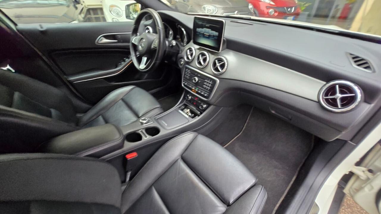 Mercedes-benz GLA 220 GLA 220 d Automatic Enduro A