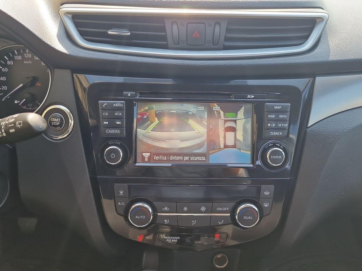 NISSAN QASHAI 1.5 DIESEL TEKNA +