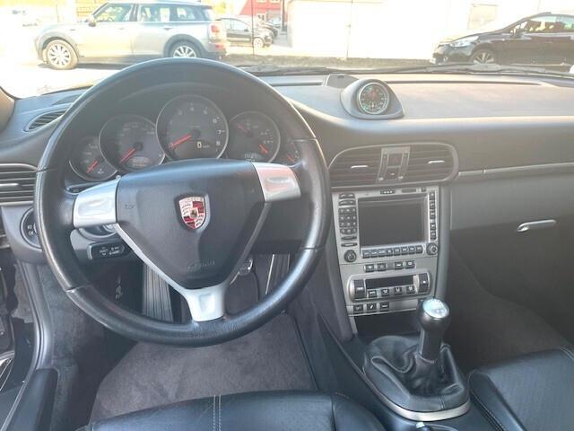 Porsche 911 Carrera 4 Coupé