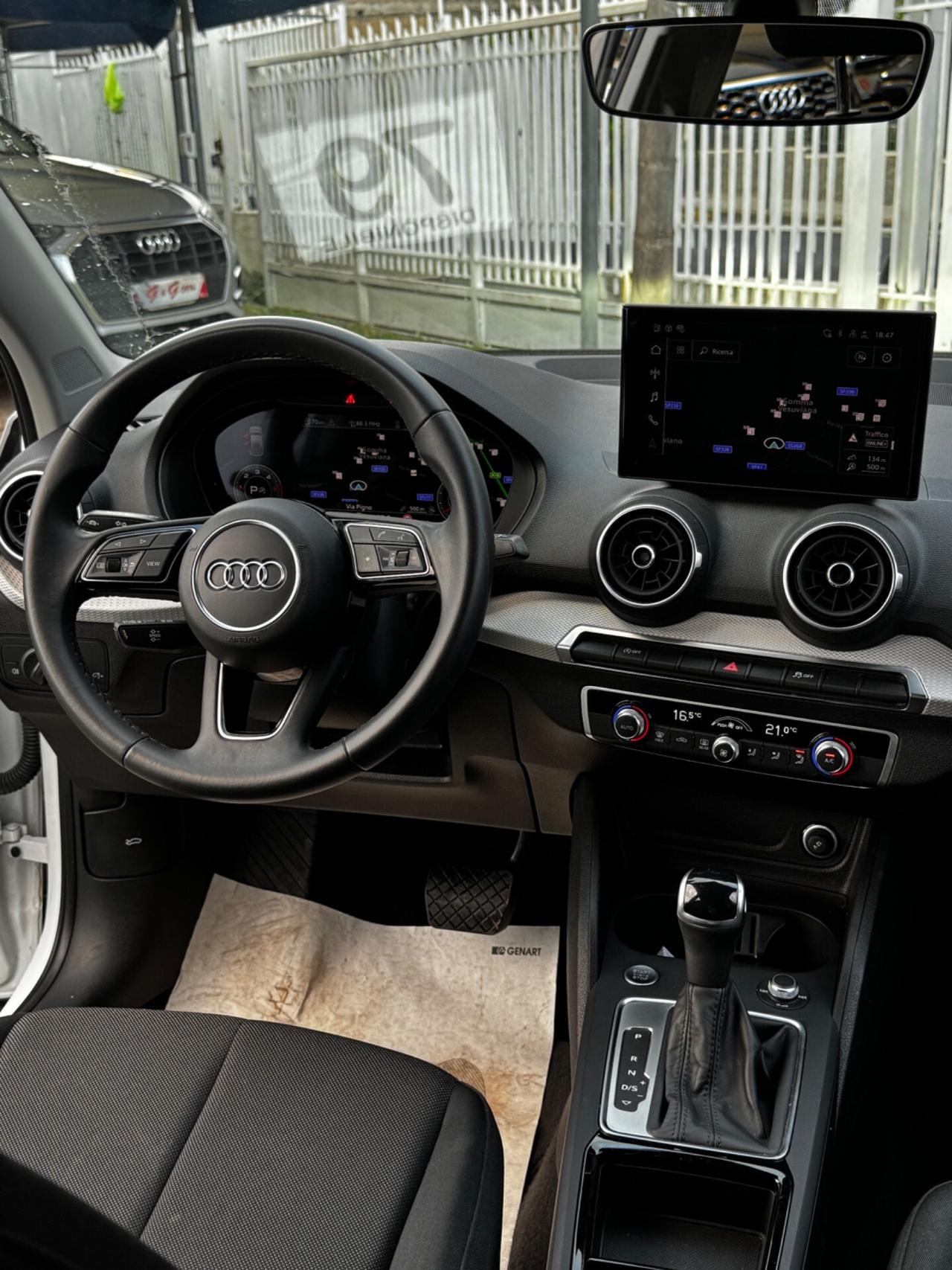 Audi Q2 35 TDI S tronic Business Advanced