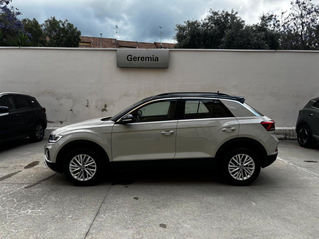 Volkswagen T-Roc 1.0 tsi Life 110cv