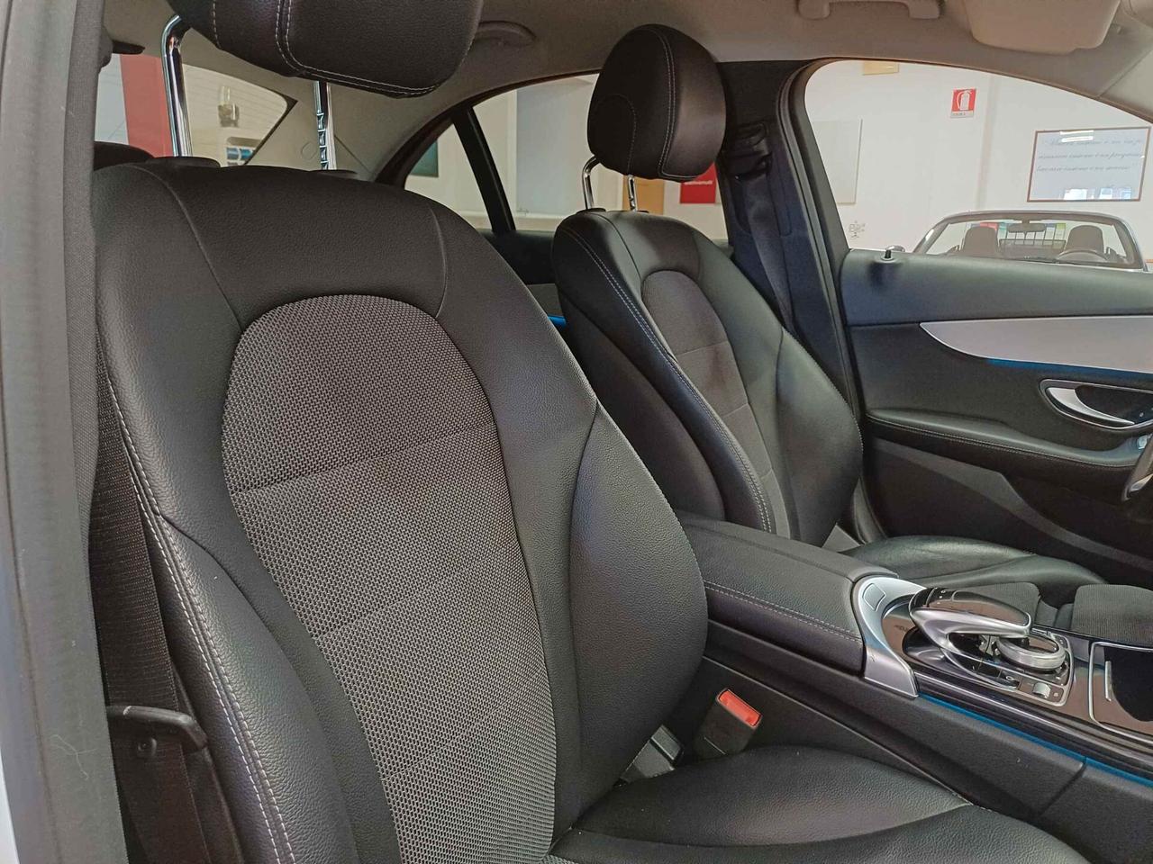 Mercedes-benz C 220 d Auto Premium