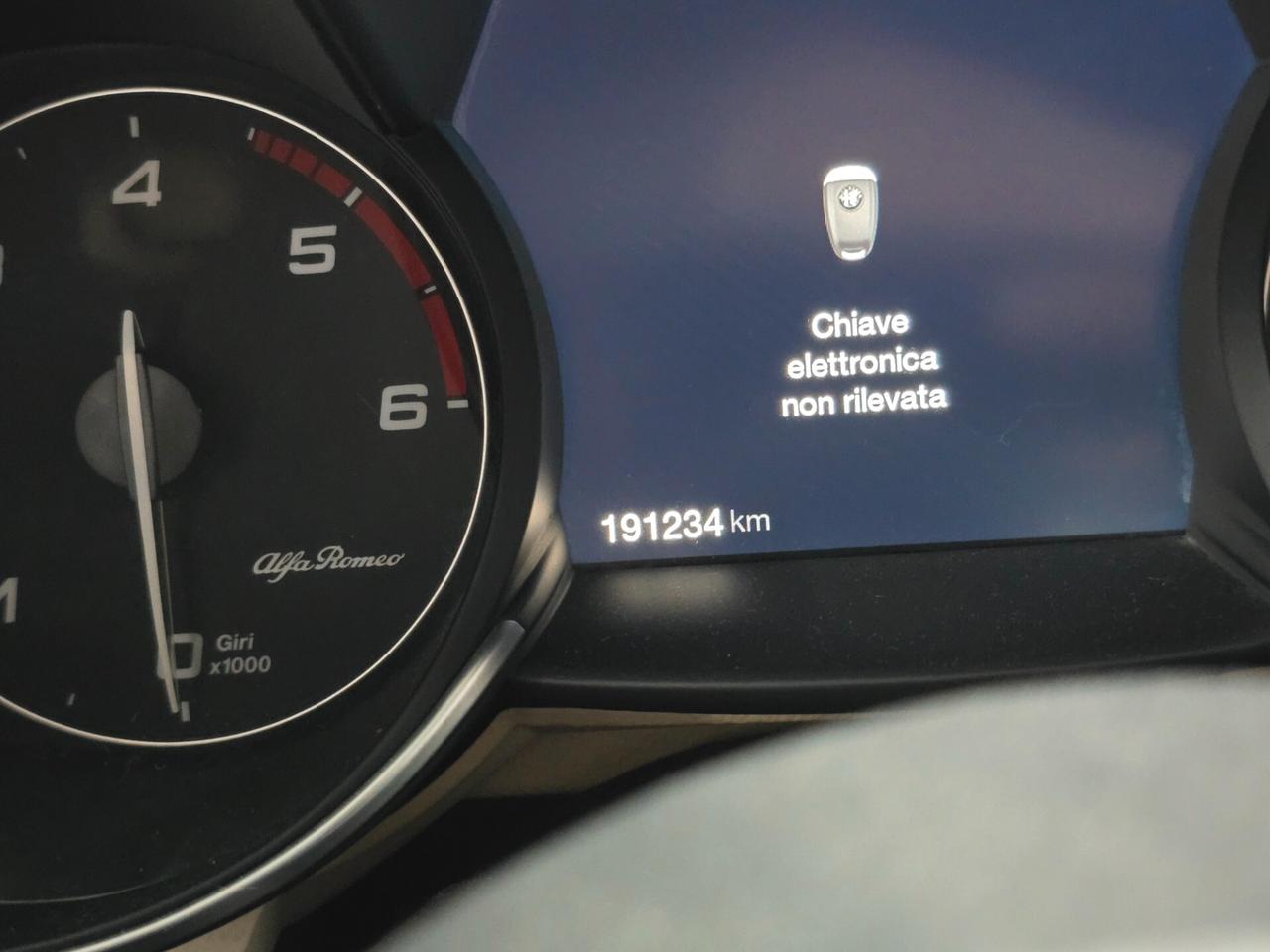 Alfa Romeo Giulia 2.2 Turbodiesel 180 CV Business Sport