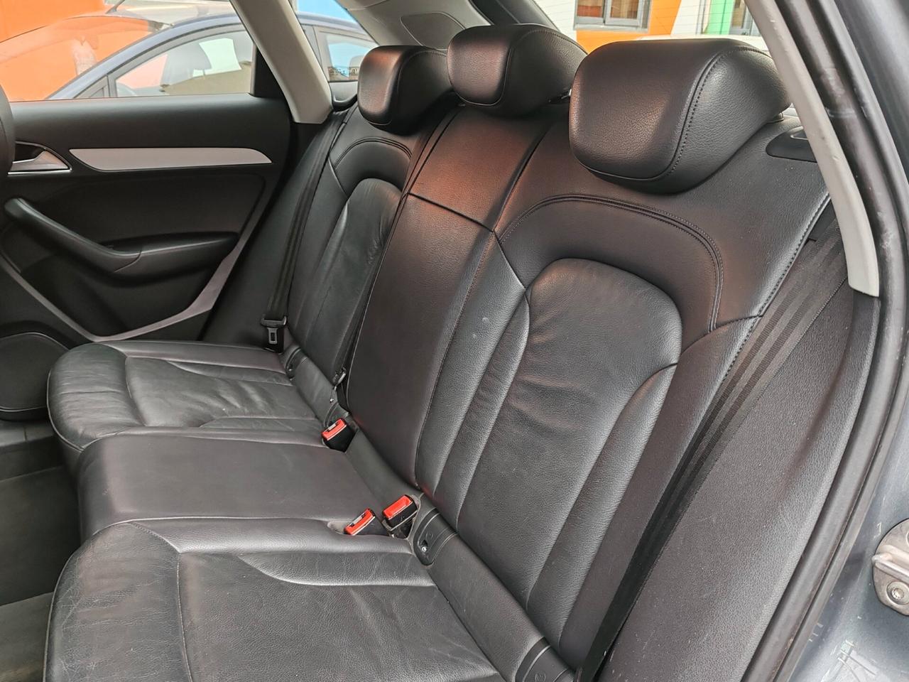 Audi Q3 2.0 TDI 120 CV