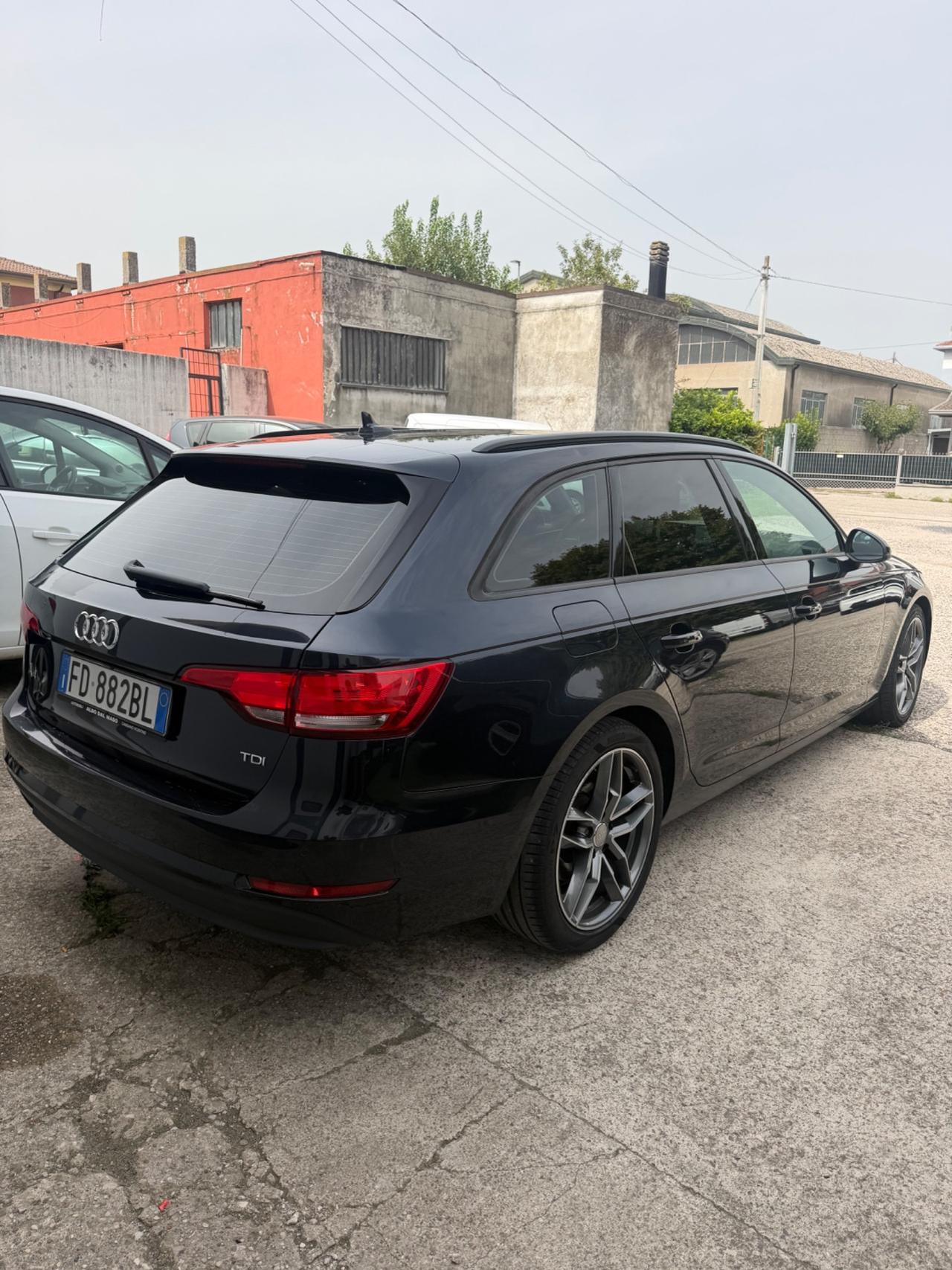 Audi A4 Avant 2.0 TDI 190 CV ultra Sport