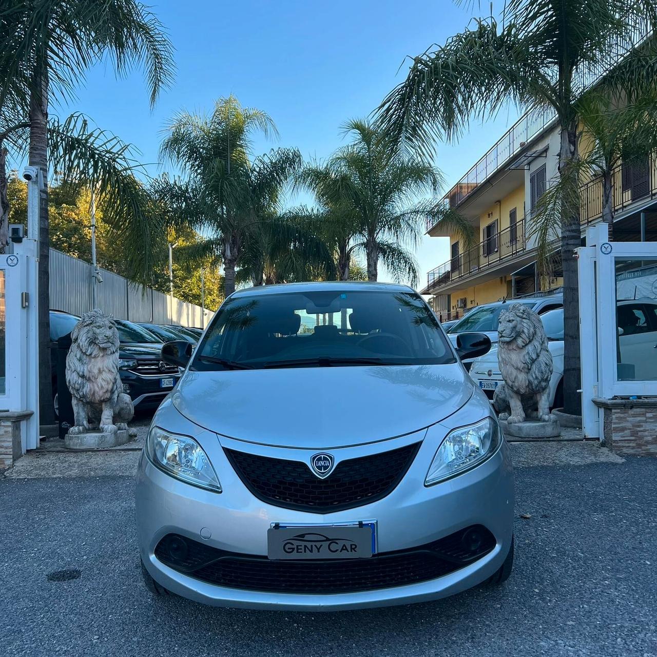 Lancia Ypsilon 1.2 69 CV 5 porte GPL Ecochic Gold