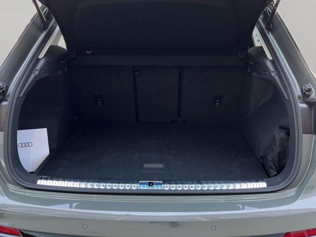 AUDI Q3 SUV 35 tdi STRONIC BUSINESS