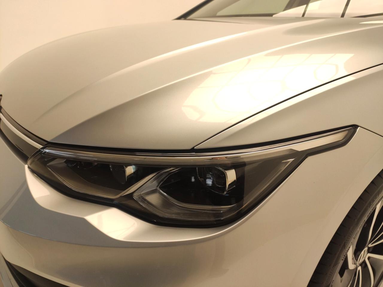 Volkswagen Golf 1.0 eTSI EVO DSG Life
