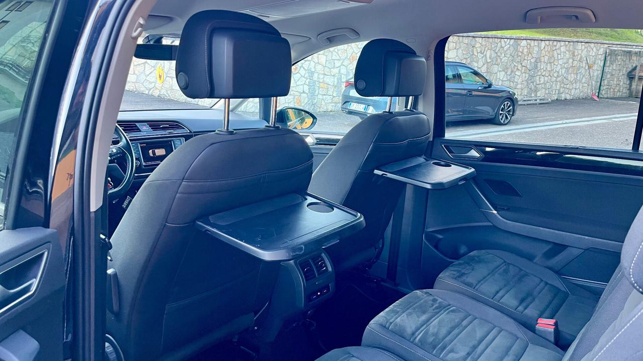 Volkswagen Touran 2.0 TDI 150 CV 7 posti