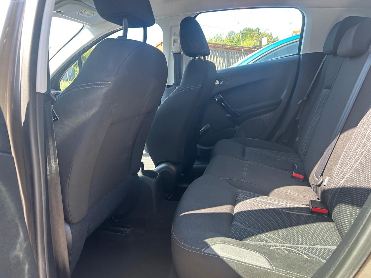 Peugeot 208 PureTech 82 5 porte Active