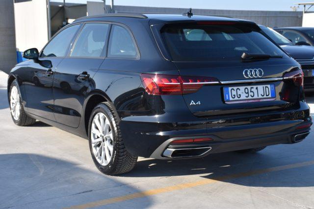 AUDI A4 Avant 30 TDI/136 CV S tronic Business