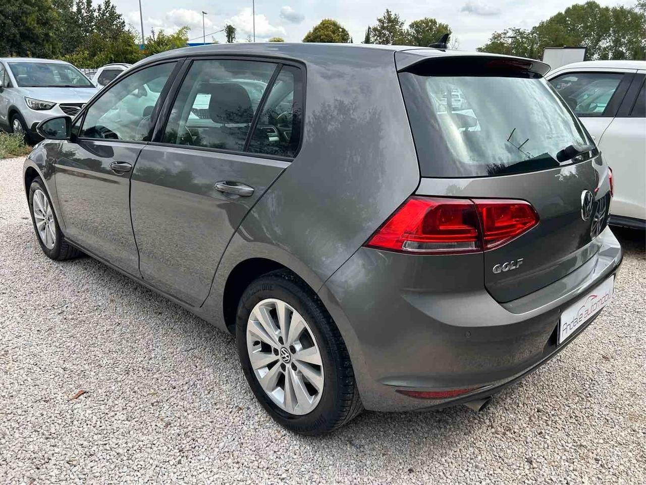 VW Golf 1.6TDI BUSINESS NAVI FULL GARANZIA