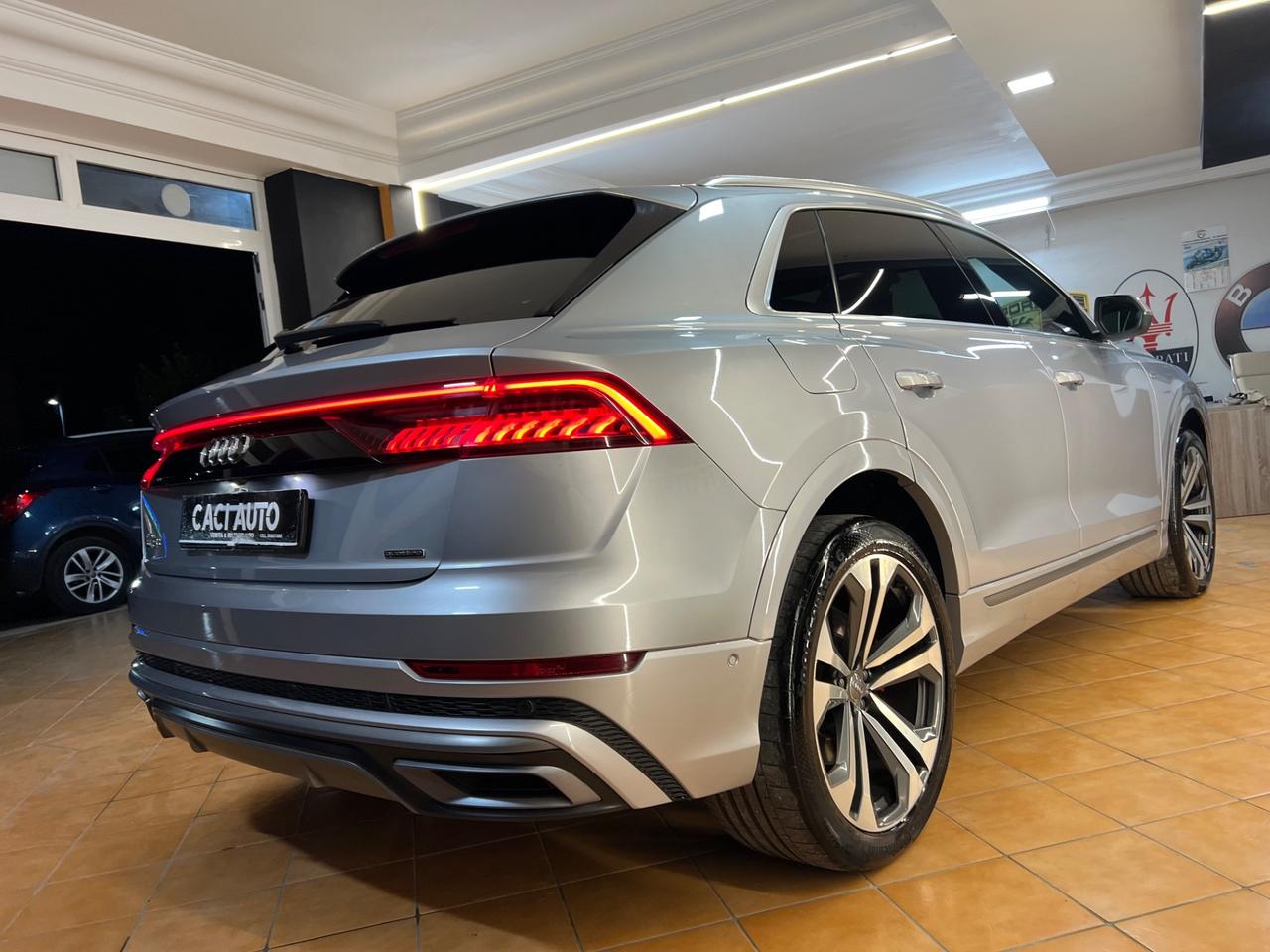 Audi Q8 50 TDI 286 CV quattro tiptronic Sport