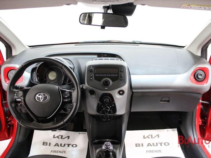 Toyota Aygo Aygo 5p 1.0 x-cool 72cv