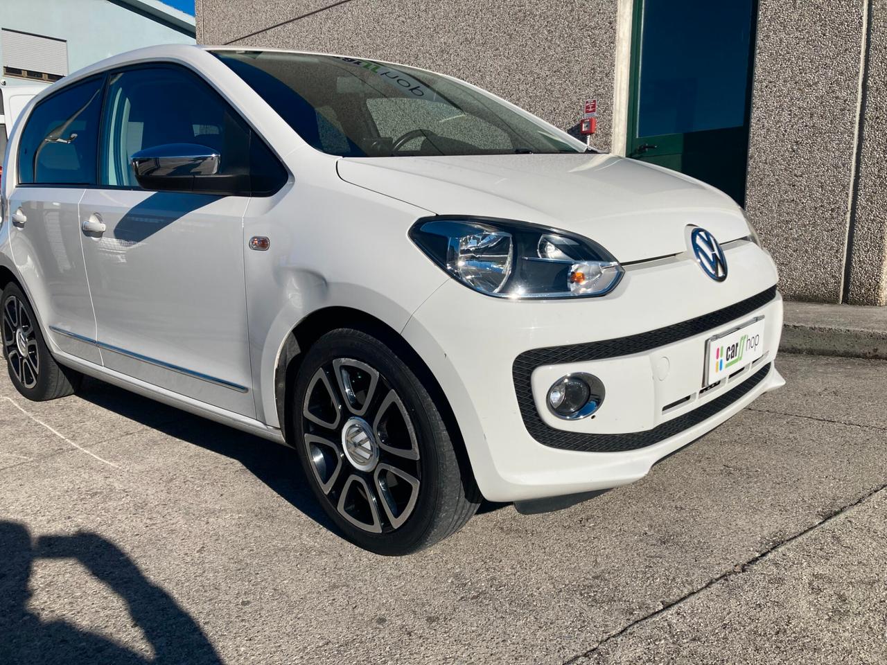 Volkswagen High UP! 1.0 75 CV 5p.