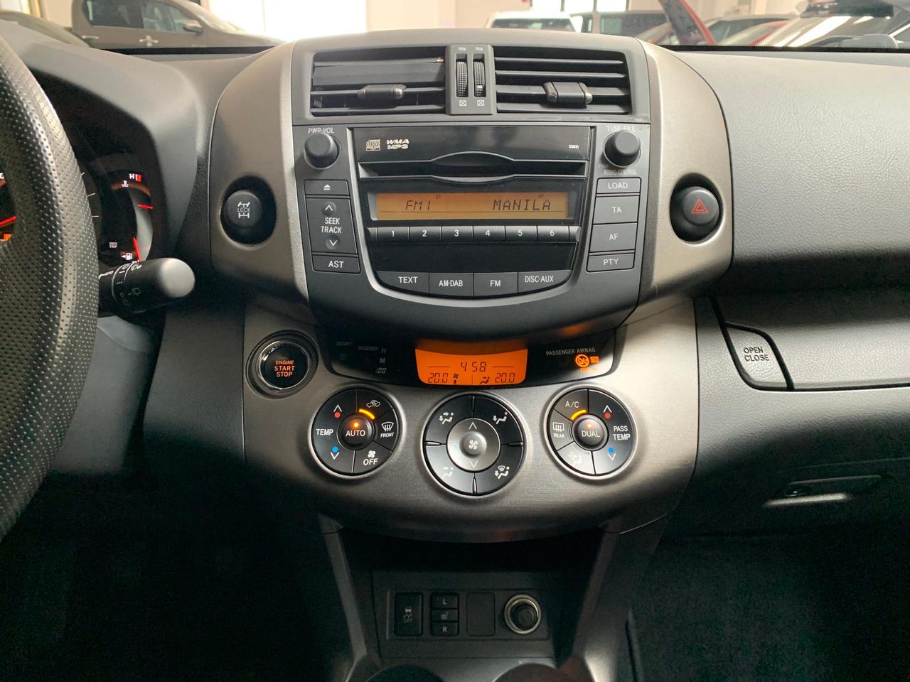 Toyota RAV4 2.2 d-4d Luxury 150cv dpf my09