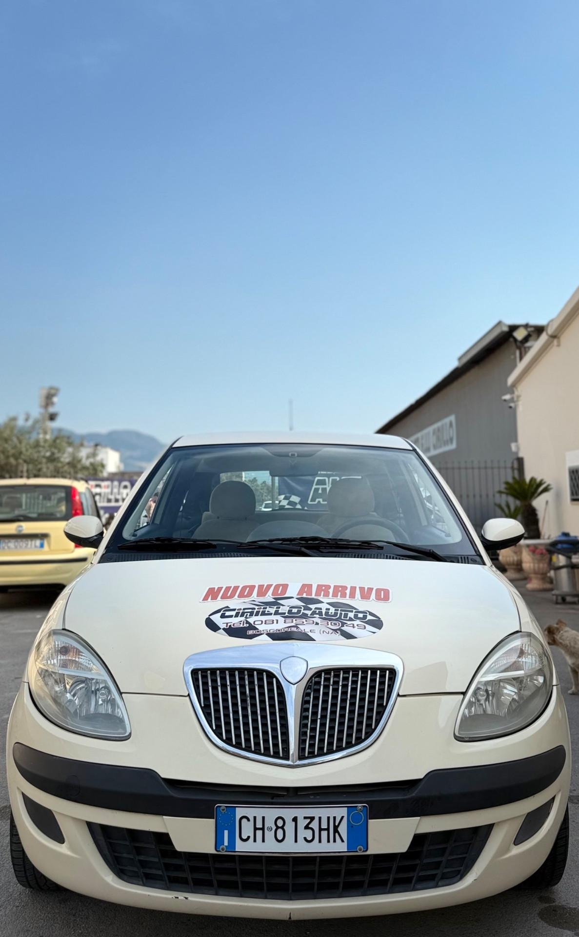 Lancia Ypsilon 1.2 Metano 60 Cv