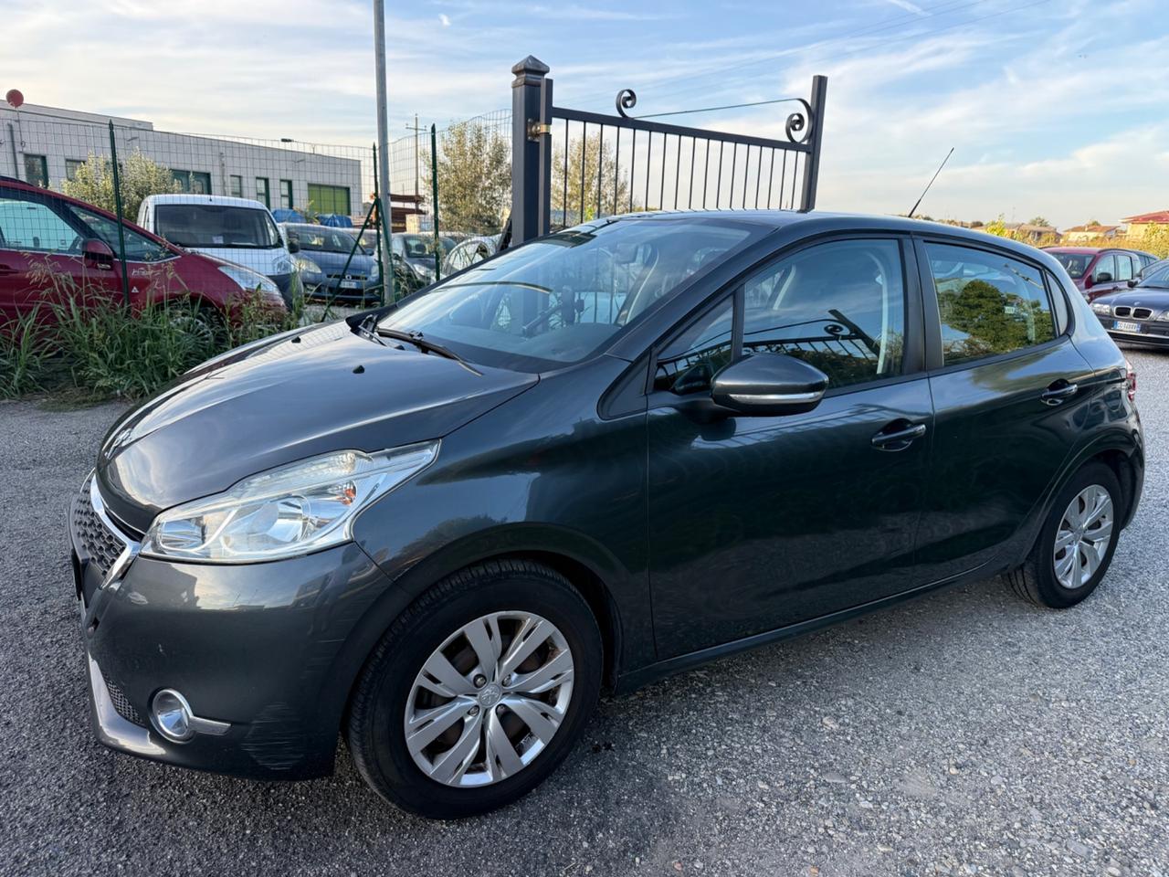 Peugeot 208 1.2 VTi 82 CV 5 porte Access