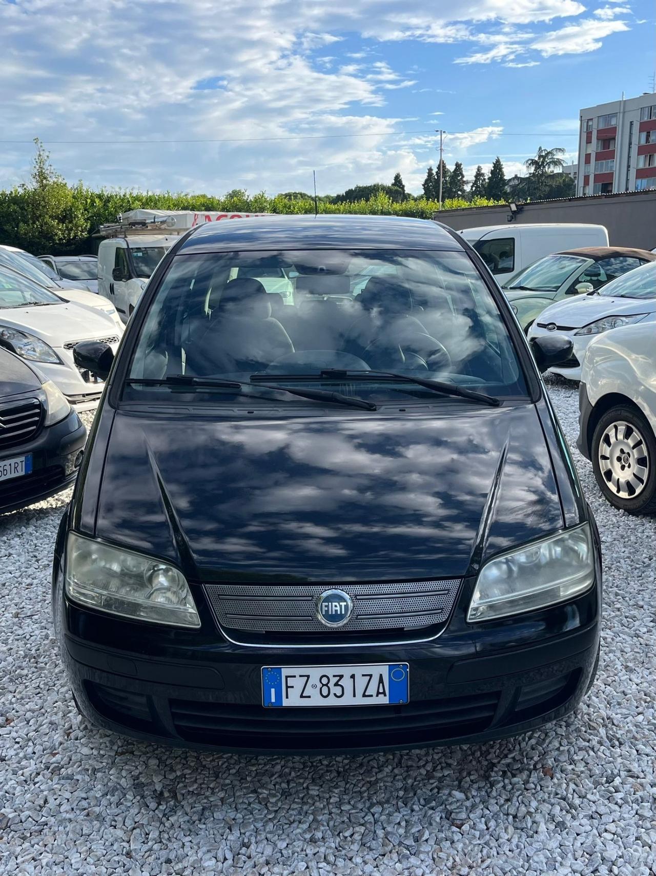 Fiat Idea 1.3 Multijet 16V 70 CV BlackStar Ok Neopatentati