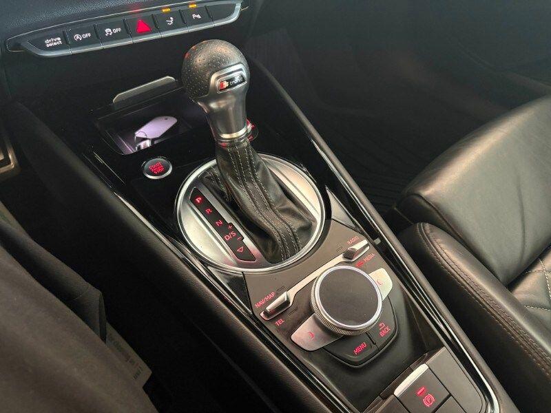 AUDI TT Coupé 2.0 TFSI quattro S tronic S line