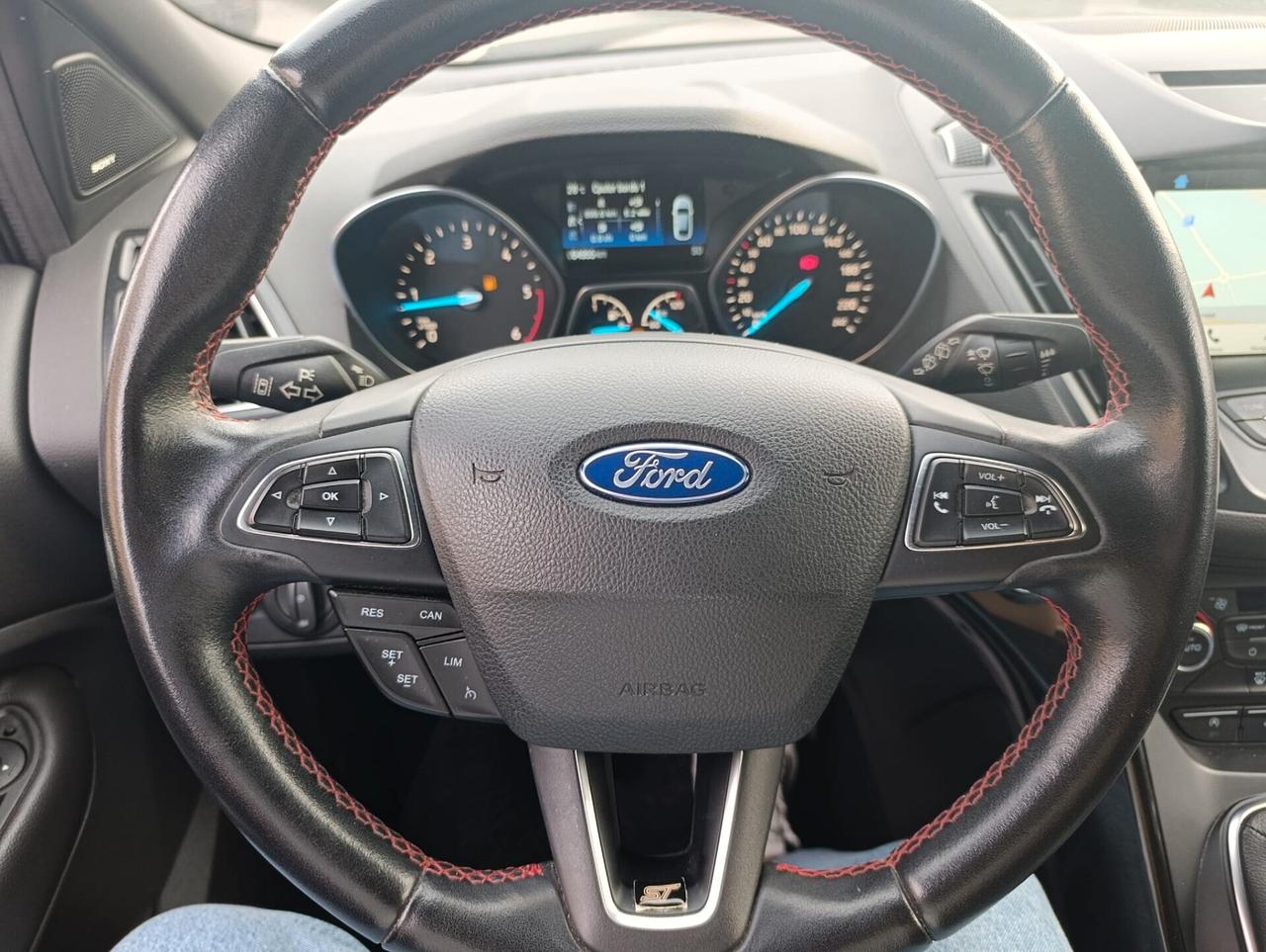 Ford Kuga 1.5 TDCI 120 CV S&S 2WD ST-Line