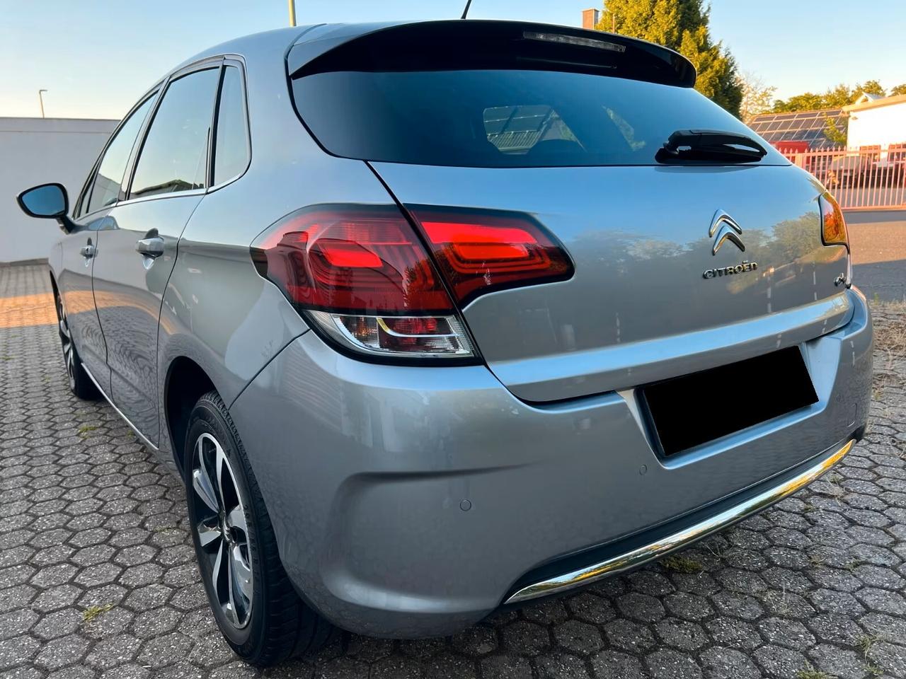 Citroen C4 110 cv Shine